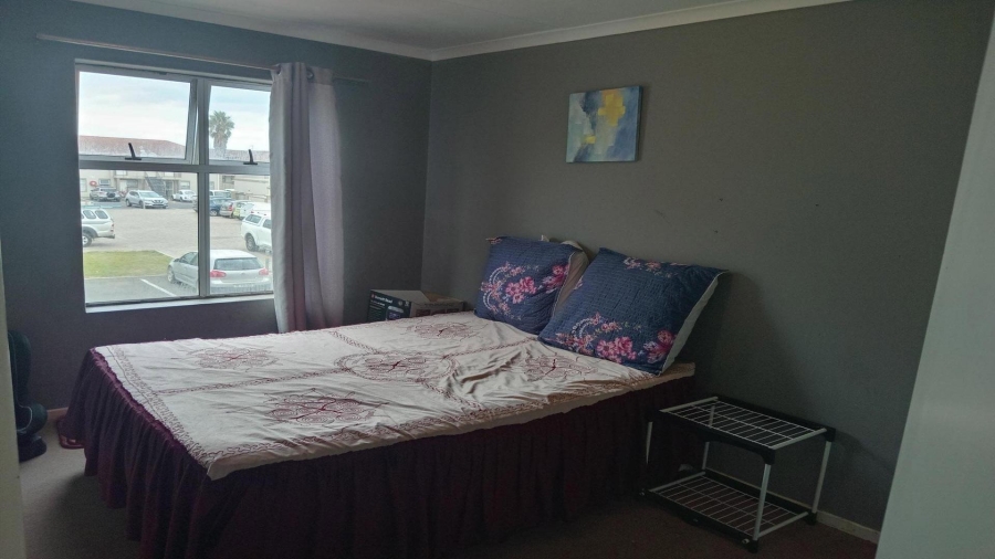 2 Bedroom Property for Sale in Guldenland Western Cape